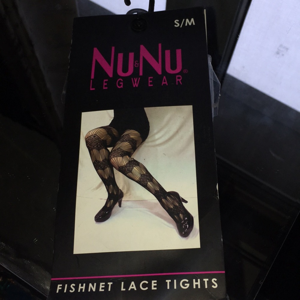 NUNU LEGWEAR